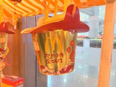 -麦当劳(上海虹桥站30B检票口楼上)