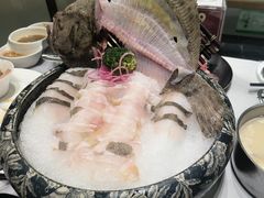 -红鼎豆捞·非遗鲍皇汤火锅(宝丰路店)