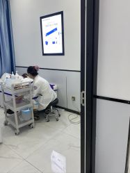 -蕾特恩专业祛痘·皮肤管理