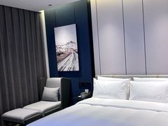 -长沙五一广场东塘地铁站亚朵酒店