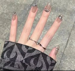 -雪儿·YuKi美甲美睫皮肤管理Salon