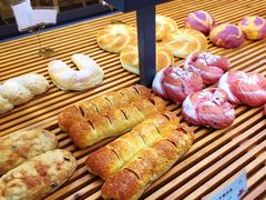 -焙丽拾光(麦凯乐直营店)