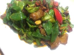 汉阴小炒肉-钟记家菜(红专南路店)