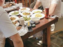 -三个大叔烤羊肉串·歌手驻唱·碳烤鲜肉(西三旗店)