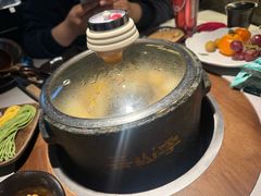 -芸山季·云南山珍菌火锅(人民广场来福士店)