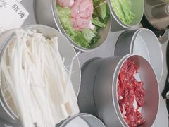 -晓沸牛肉海鲜小火锅(白湖亭万达广场店)