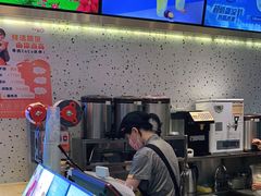 -CoCo都可(八达商城店)