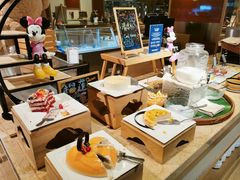 -大中华希尔顿酒店-念自助餐·嗨啤·小龙虾