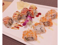 加州卷三文鱼寿司卷-割烹酱子日本料理(弘基财富广场店)