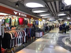 -广州白马服装市场