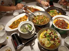 -费大厨辣椒炒肉(黄兴中心广场店)