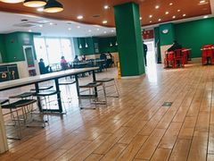 大堂-麦当劳(季平店)