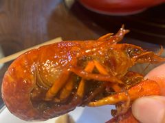 -虾弄弄海派小龙虾·牛羊蝎子火锅