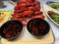 -肥肥虾庄·金牌油焖大虾(杨园滨江时代walk店)