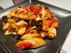 -本来精品川菜(嘉里中心店)