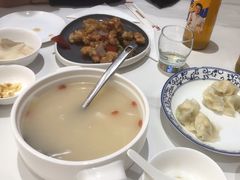 -东方饺子王(新奥购物中心店)