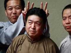 兔兔耳朵-星夜相声会馆