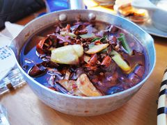 -包整·丝娃娃(一览甲秀楼风景店)