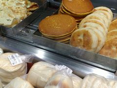-家乐福(四元桥购物中心店)