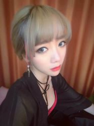 -变画·发型STUDIO