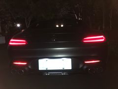 -奔驰上海利星(七宝店)