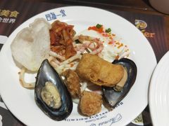 -四海一家自助餐(益田假日广场店)