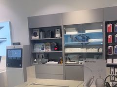 -Apple授权专营店(宝山万达店)