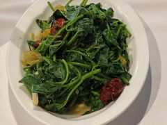 老坛酸菜炝炒红薯尖-眉州东坡(华联万柳店)