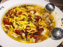 -太二酸菜鱼(菱角湖万达店)
