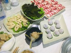 -羊家胡同·龙虾烧烤火锅(龙汇路店)