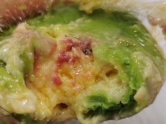 爆浆芝士豆乳青团-盒马鲜生(金桥国际广场店)