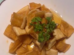 -松沪名灶·豆浆鱼头·新上海菜(飞航吾悦广场店)