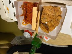 -BHC炸鸡(明洞总店)