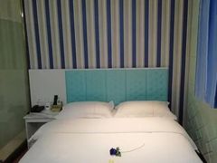 -德全心悦酒店(北京金台路地铁站店)