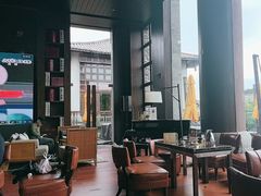 -时光吧·大堂吧·丽江和府洲际度假酒店