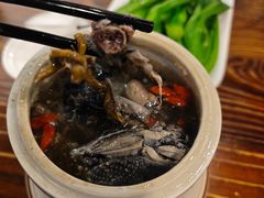 石斛乌鸡汤-黄祥华养生堂·炖汤·营养蒸饭(岭南天地店)