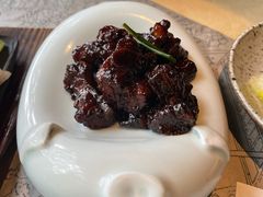 -穹六人间 people 6(岳阳路店)