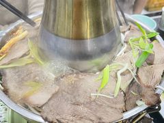 -撒拉人家.酸菜牦牛肉火锅