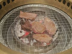-山川小町·极番烧肉(新地假日广场店)