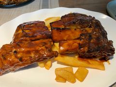 Ribs&nbsp;Platter-Hurricane's Grill 飓风牛排