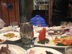 -御花园·粤菜·海鲜火锅(中山公园店)