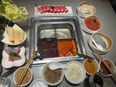 -海底捞火锅(卓为城生日主题店)