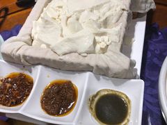 一块豆腐-95号酱骨·一块豆腐(展春园西路店)