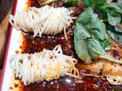 -有红鸡毛店·川菜(建设路店)