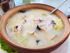 -品香菜馆(旗峰路中侨大厦店)
