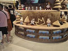-泡泡玛特POPMART(国金街店)