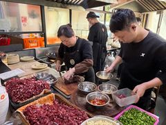 -何永光123鲜牛肉馆(1号店)
