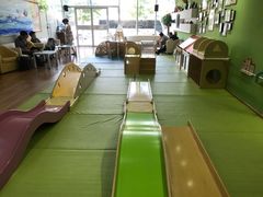 -乐融婴幼儿成长中心(四季青校区)