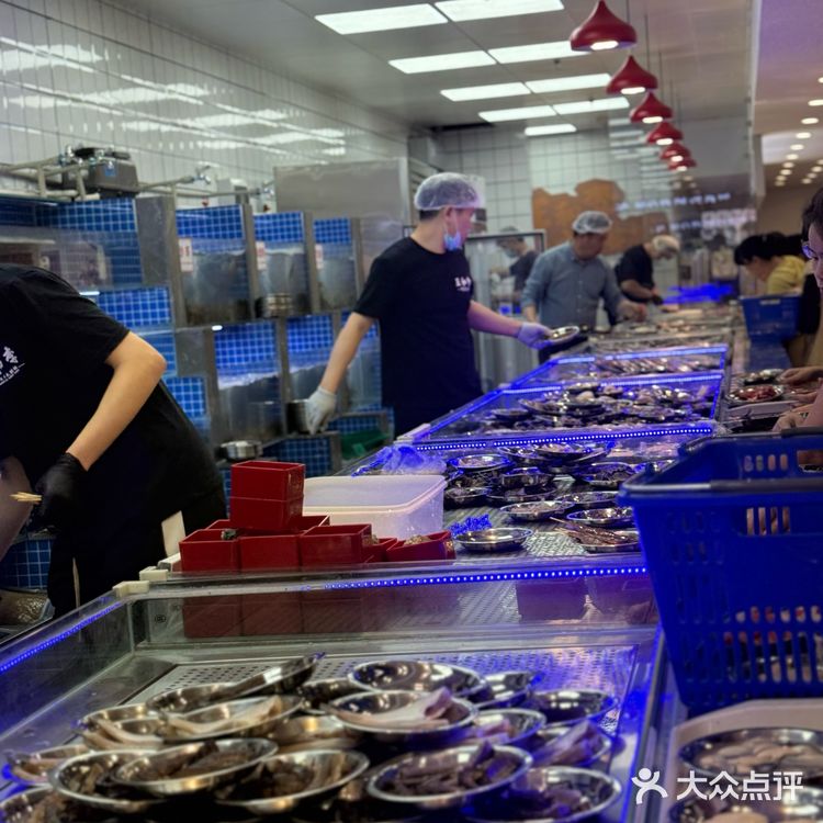 锅底很哇塞！王和李海鲜🦞火锅