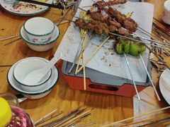 -亿牌牌东北烧烤(怀特店)